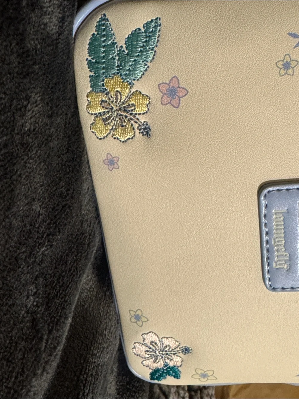 Loungefly Cream Cosmetic Pouch with Blue Stitch and Pastel Florals